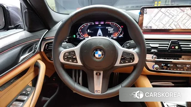 BMW 5 Series (G30) 2023 Серый из Кореи, фото 4