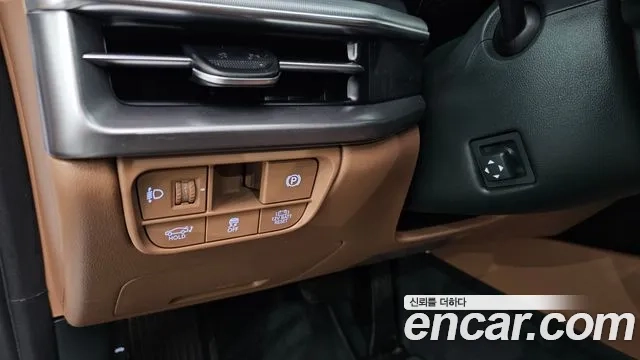 Hyundai Grandeur Hybrid (GN7) 2023 Белый из Кореи, фото 4