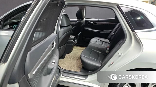 Hyundai The New Grandeur IG Hybrid 2021 Серебристо-серый из Кореи, фото 4