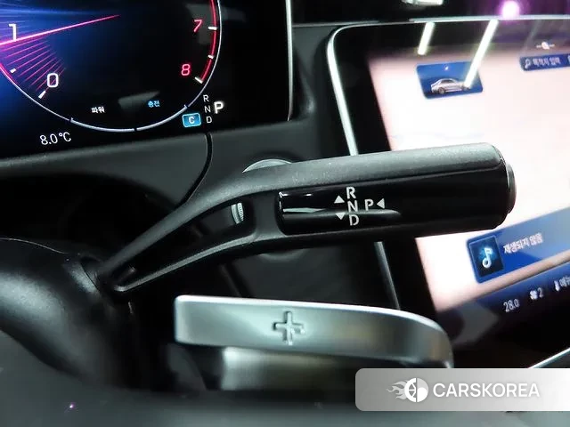 Mercedes-Benz E-Class W214 2025 Небесно-голубой из Кореи, фото 4