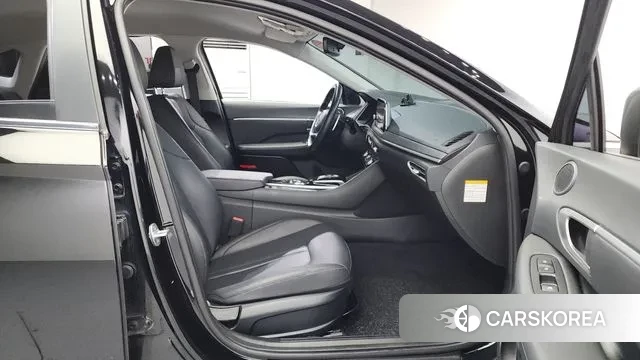 Hyundai Sonata Hybrid (DN8) 2022 Черный из Кореи, фото 4