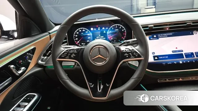 Mercedes-Benz E-Class W214 2025 Белый из Кореи, фото 4