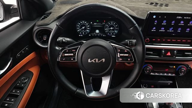 Kia The New K3 2nd generation 2021 Белый из Кореи, фото 4