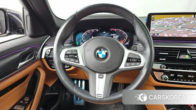BMW 5 Series (G30) 2022 Черный из Кореи, фото 4
