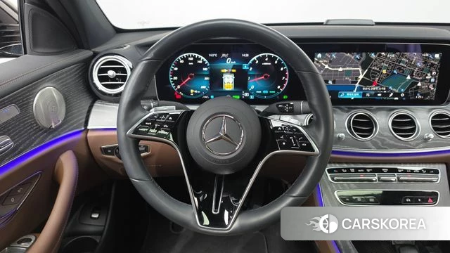 Mercedes-Benz E-Class W213 2022 Черный из Кореи, фото 4