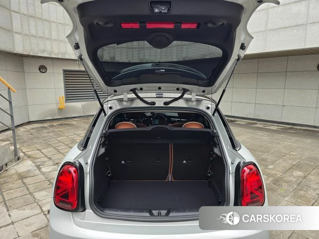 Mini Cooper S 2022 Белый из Кореи, фото 4