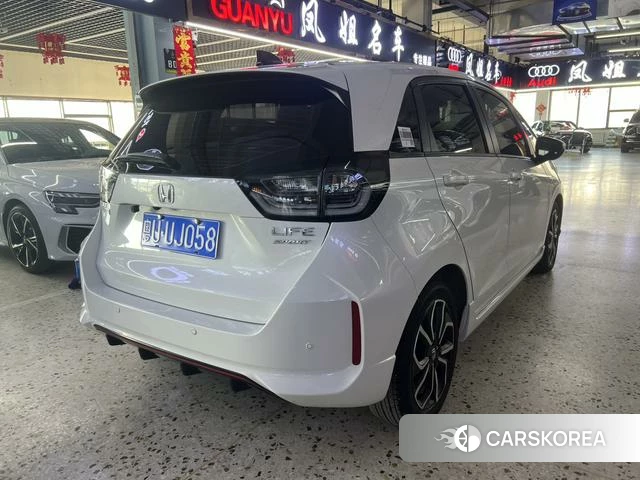 Honda LIFE 2023 Белый из Китая, фото 4