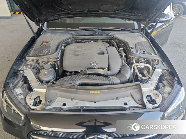 Mercedes-Benz E-class 2021 Черный из Китая, фото 4