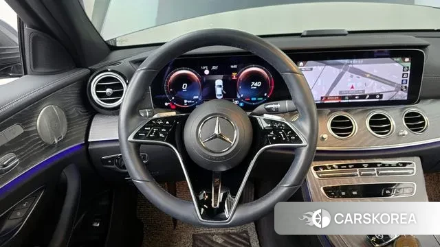Mercedes-Benz E-Class W213 2022 Серый из Кореи, фото 4