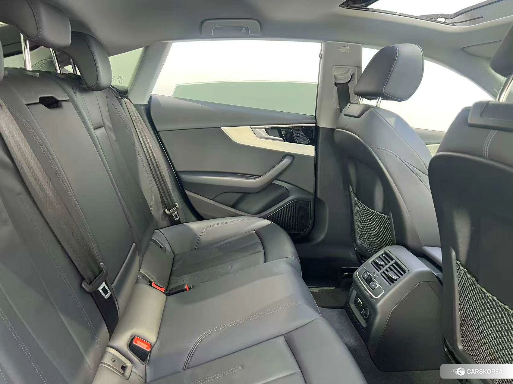 Audi A5 2023 Белый из Китая, фото 4