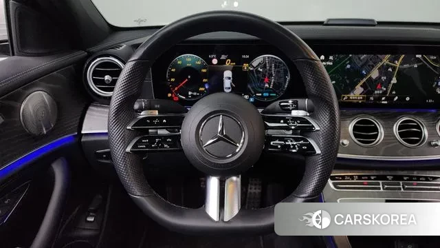 Mercedes-Benz E-Class W213 2022 Белый из Кореи, фото 4