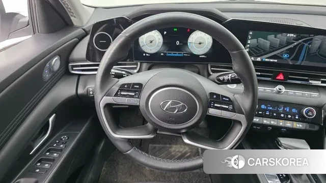 Hyundai The New Avante (CN7) 2023 Белый из Кореи, фото 4