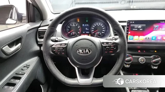 Kia Stonic 2019 Белый из Кореи, фото 4