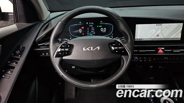 Kia Di Ol Nu Niro 2023 Белый из Кореи, фото 4