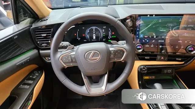 Lexus NX350h Second generation 2024 Белый из Кореи, фото 4