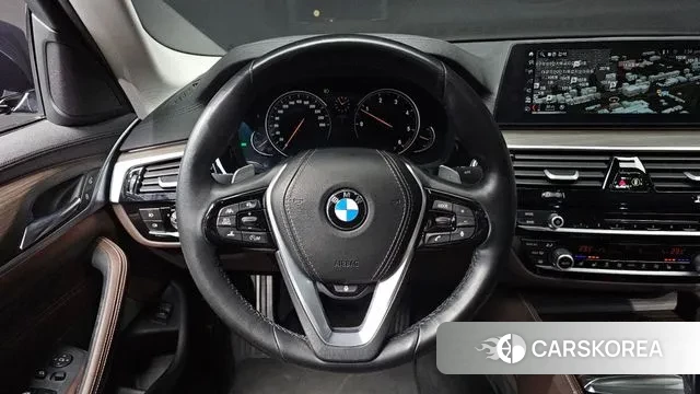 BMW 5 Series (G30) 2018 Синий из Кореи, фото 4