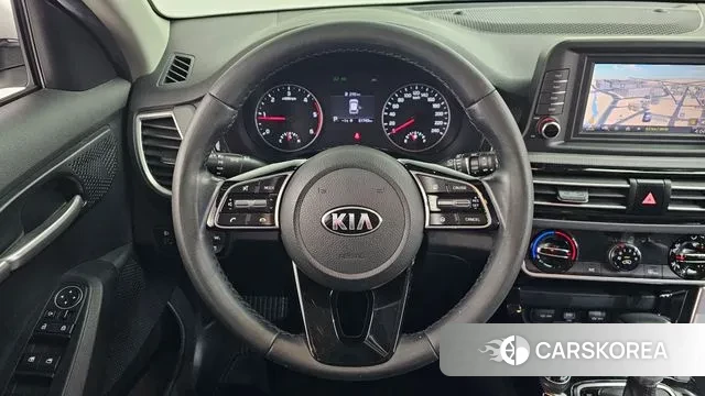 Kia Seltos 2020 Белый из Кореи, фото 4