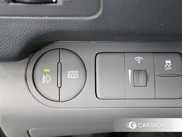 Hyundai Grand Starex 2018 Белый из Кореи, фото 4