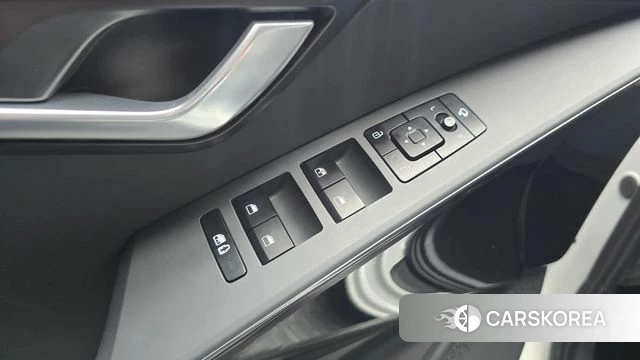Kia Di Ol Nu Niro 2022 Белый из Кореи, фото 4