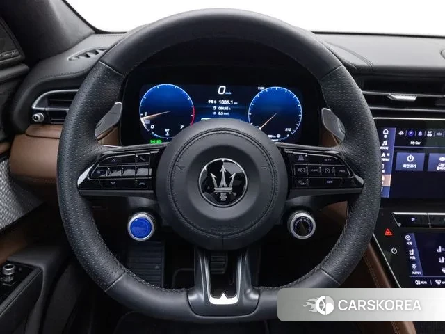 Maserati Grecale 2024 Цвет галактики из Кореи, фото 4