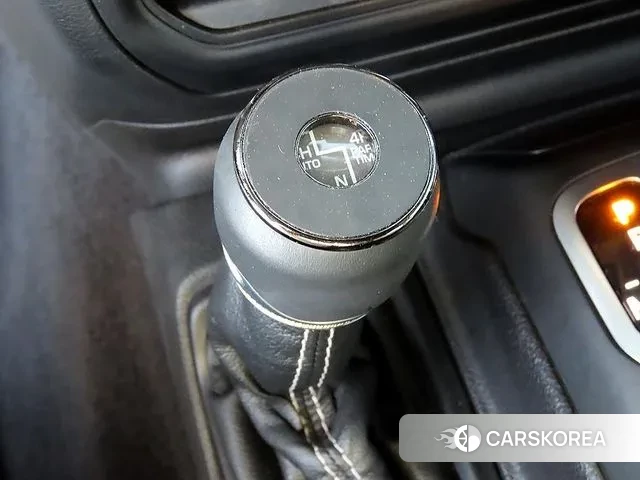 Jeep Wrangler (JL) 2021 Серый из Кореи, фото 4