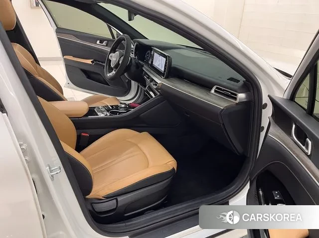 Kia K5 3rd generation 2022 Белый из Кореи, фото 4