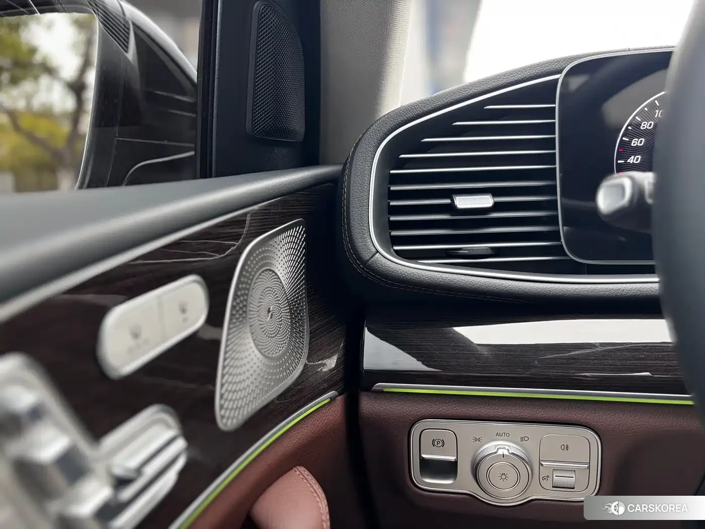 Mercedes-Benz GLE 2025 Черный из Китая, фото 4
