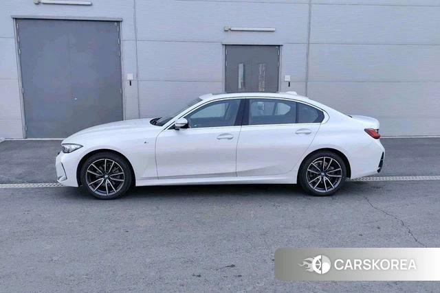 BMW 3 series 2025 Белый из Китая, фото 4