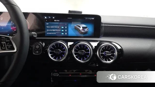 Mercedes-Benz A-Class W177 2025 Белый из Кореи, фото 4