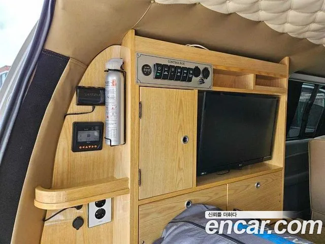 Hyundai The New Grand Starex 2018 Белый из Кореи, фото 4