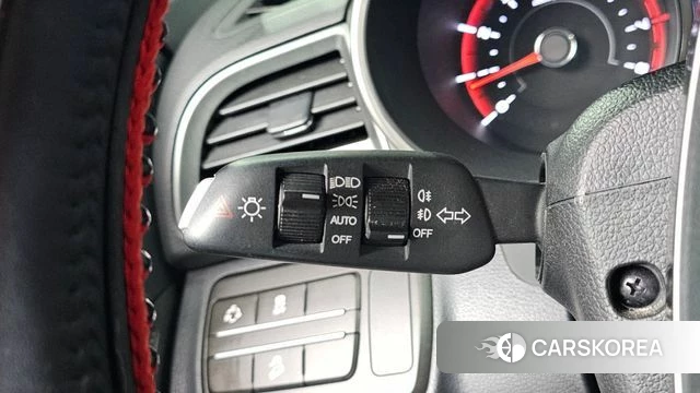 Ssangyong Tivoli Armor 2019 Белый из Кореи, фото 4