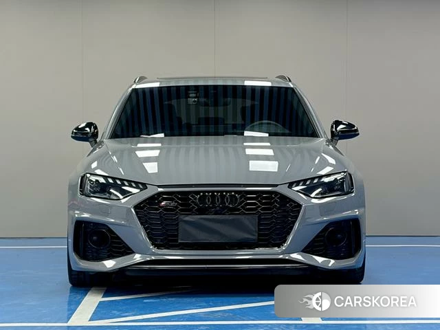 Audi RS 4 2021 Серебристо-серый из Китая, фото 4