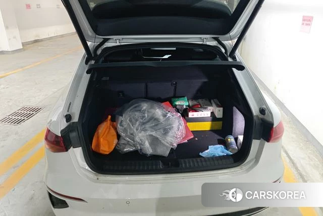 Audi A3 2023 Белый из Китая, фото 4
