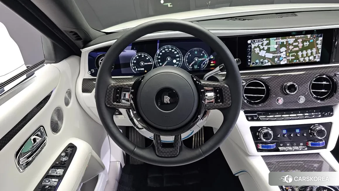 Rolls-Royce Ghost 2nd Generation 2023 Белый из Кореи, фото 4