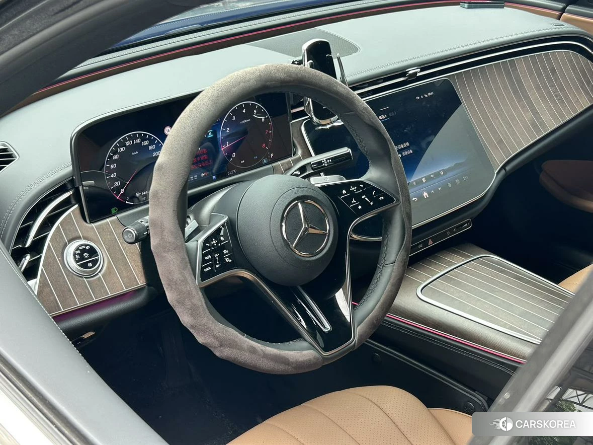 Mercedes-Benz E-class 2023 Черный из Китая, фото 4