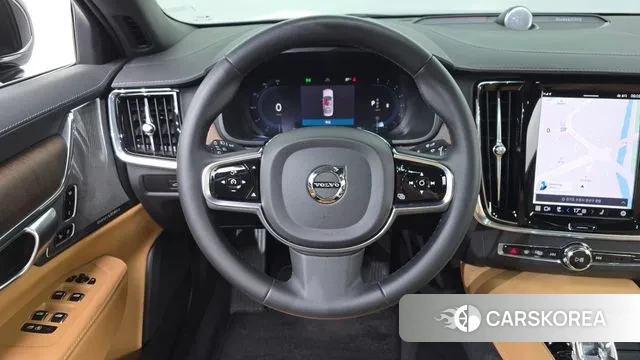 Volvo S90 2023 Черный из Кореи, фото 4