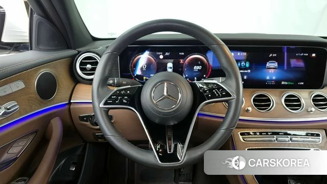 Mercedes-Benz E-Class W213 2021 Белый из Кореи, фото 4