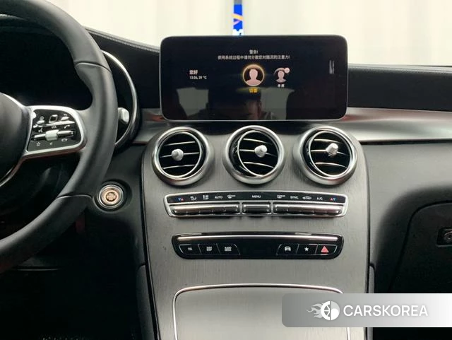 Mercedes-Benz GLC Coupe 2022 Белый из Китая, фото 4