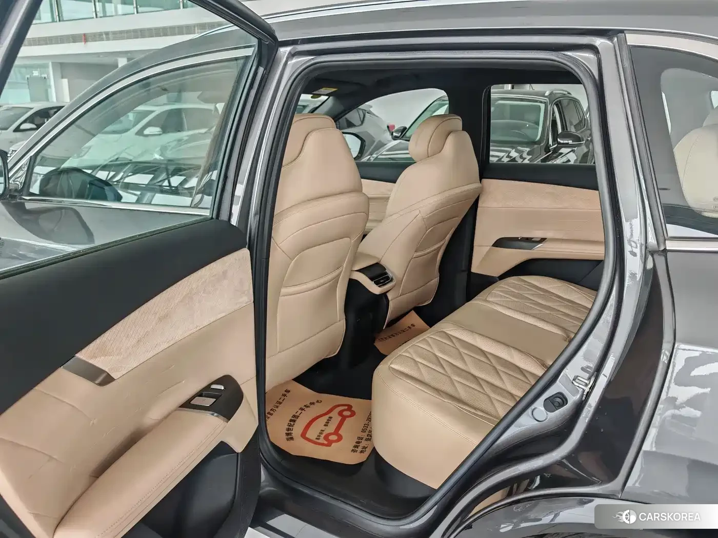 Chang'an Changan CS75PLUS 2024 Silver/gray из Китая, фото 6