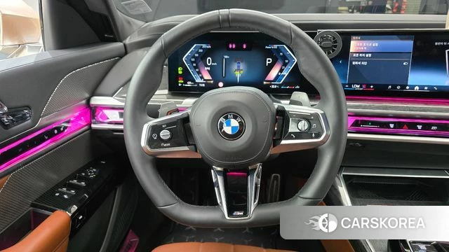 BMW 7 Series (G70) 2024 Черный из Кореи, фото 4