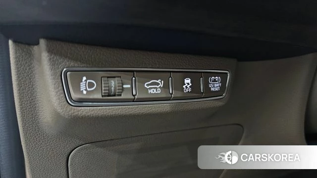 Kia K8 Hybrid 2023 Серебристо-серый из Кореи, фото 4