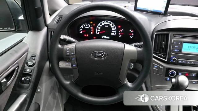 Hyundai The New Grand Starex 2018 Белый из Кореи, фото 4