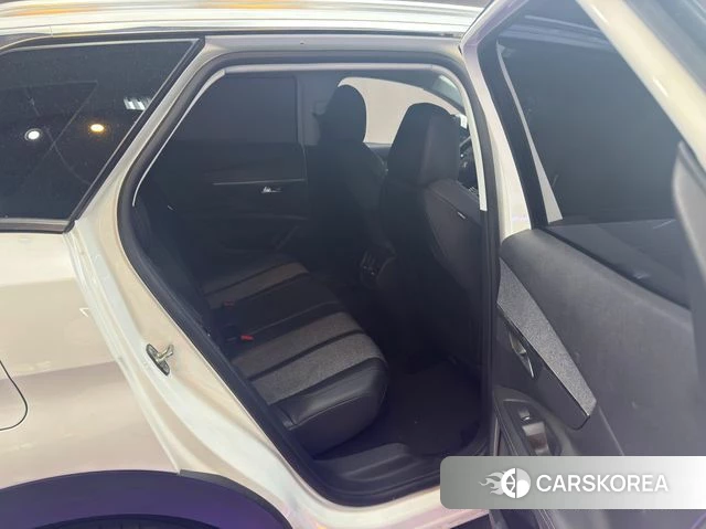 Peugeot 3008 second generation 2018 Белый из Кореи, фото 4