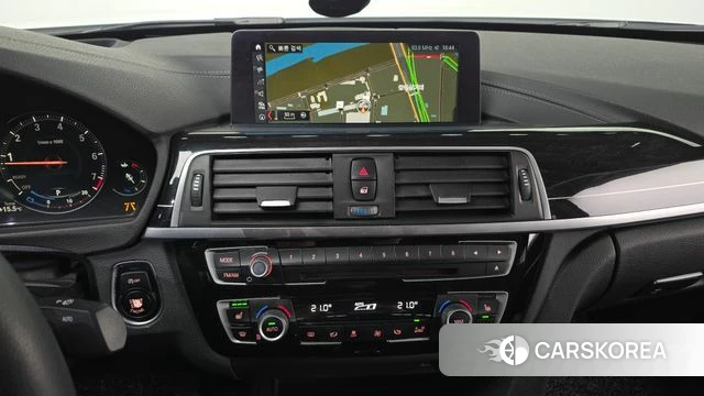 BMW 3 Series (F30) 2018 Белый из Кореи, фото 4