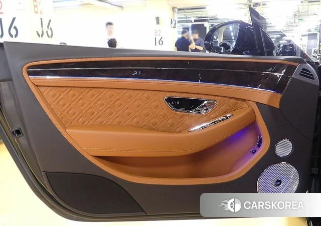 Bentley Continental GT 3rd Generation 2022 Синий из Кореи, фото 4