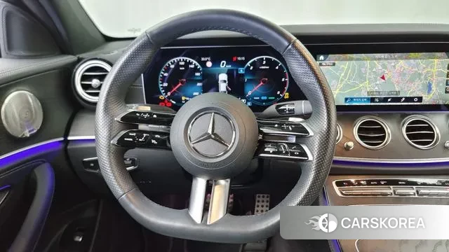 Mercedes-Benz E-Class W213 2023 Белый из Кореи, фото 4