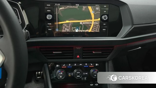 Volkswagen 7th Generation of Jetta 2024 Белый из Кореи, фото 4