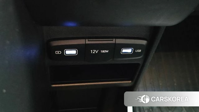 Hyundai Staria 2022 Белый из Кореи, фото 4
