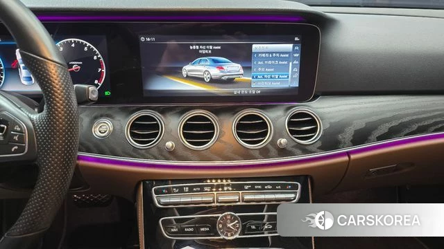 Mercedes-Benz E-Class W213 2018 Белый из Кореи, фото 4