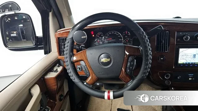 Chevrolet Express Van 2019 Черный из Кореи, фото 4